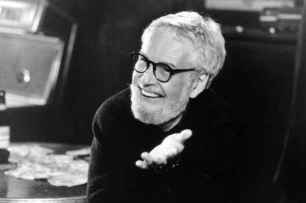 Director Robert Benton on the set of his 1994 film, Nobody's Fool