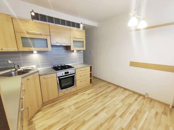 Pronájem bytu 3+1 70 m², Evžena Rošického, Ostrava - Svinov