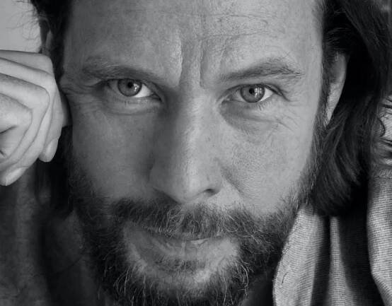 Magnus Fiennes – Evolution Music Partners