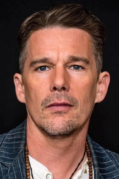 Ethan Hawke herec