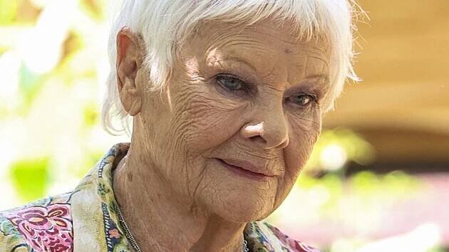 Judi Denchová na Chelsea Flower Show (květen 2024)
