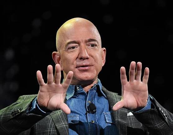 Jeff Bezos is still the richest person in the world