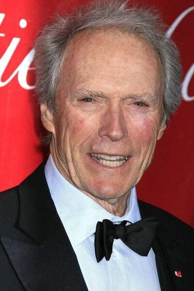 Clint Eastwood se jako otec vyznamenal: Tento fešák je jeho dokonalým nástupcem!