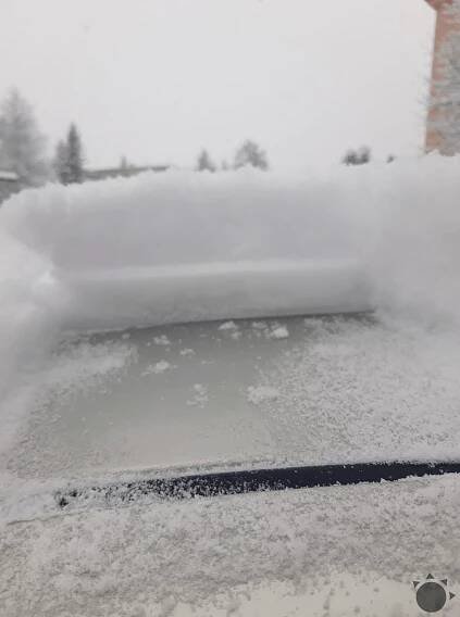FOTO: Západ zasypáva sneh. Pozrite si koľko nasnežilo | iMeteo.sk