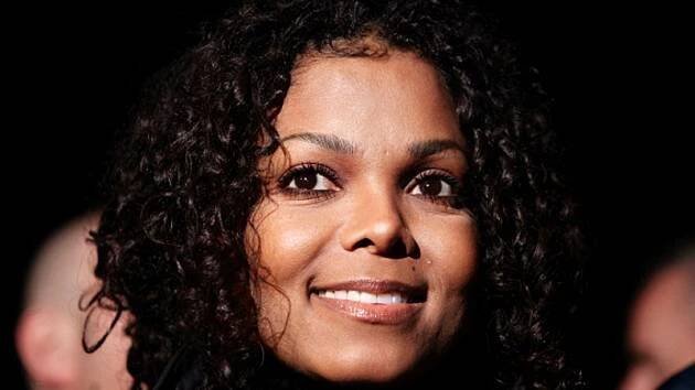 Zpěvačka Janet Jacksonová oznámila těhotenství