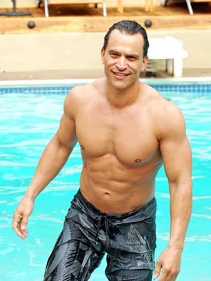 Sexy svalovec, herec Johnathon Schaech