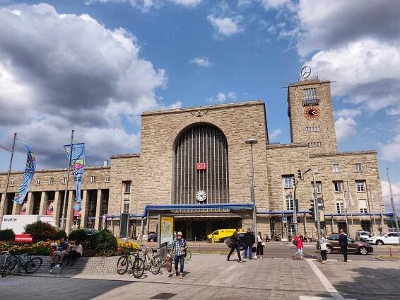 Stuttgart Hauptbahnhof - Wikipedia