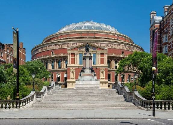 Soubor:Royal Albert Hall Rear, London, England - Diliff.jpg – Wikipedie