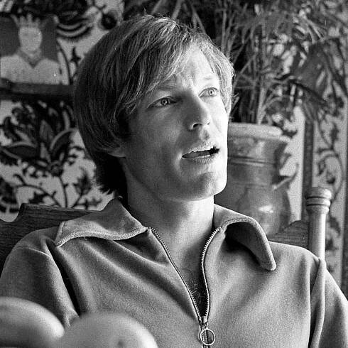 Zemřel Richard Chamberlain. Televizní kněz z Ptáků v trní odešel tiše doma na Havaji