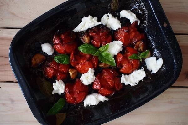 Pečená rajčata s balsamikem a mozzarellou