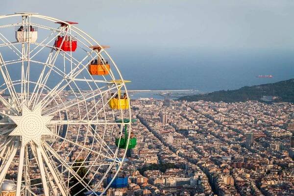 Barcelona: The City Guide, Vol I.