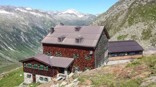 K Warnsdorfer Hütte a zpět údolím Krimmler Achental - Alpyprovšechny.cz