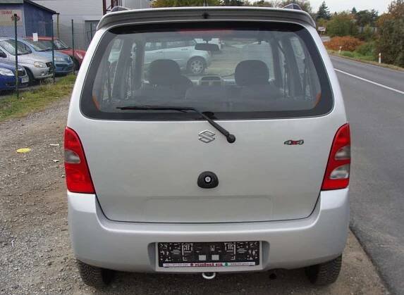 Prodej Suzuki - Wagon R 1.3i 4x4, Servisní kniha