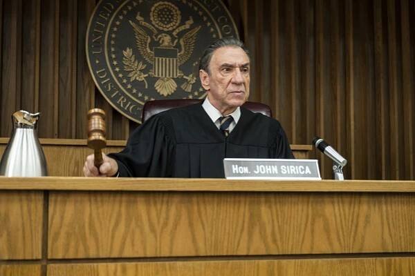 F. Murray Abraham - Instalatéři z Bílého domu - Otroci víry - Z filmu