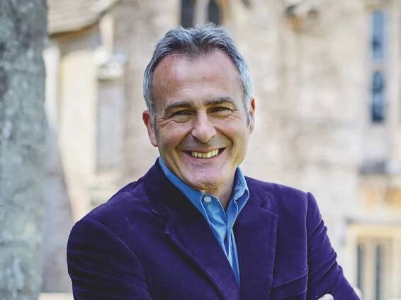 Paul Martin’s ‘Flog It’ love story: His young wife and lookalike kids