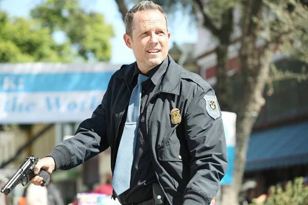 Policie Battle Creek - Cereal Killer - Z filmu - Dean Winters