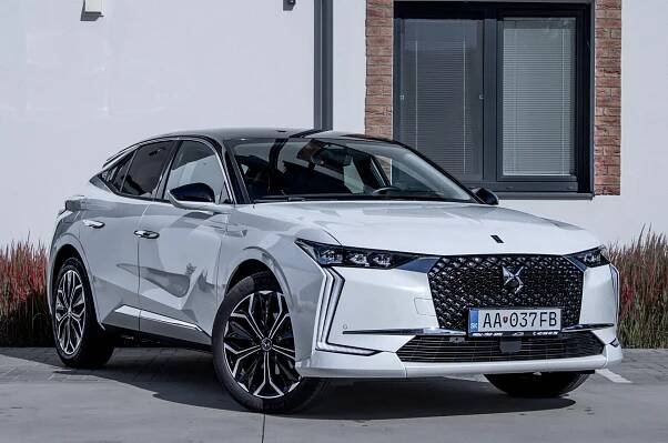 DS 4 1.2 PureTech 130 S&S Rivoli EAT8