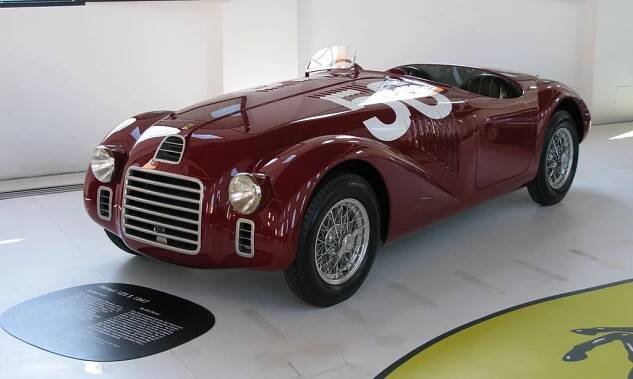 Ferrari a Lamborghini: Jak to bylo s jejich sporem? Rozpoutala ho osudová věta