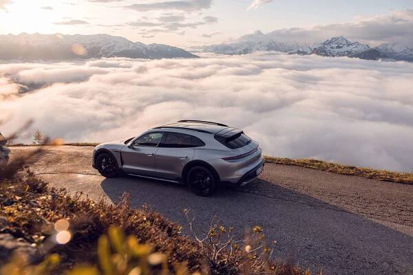 Porsche Taycan 4S CT