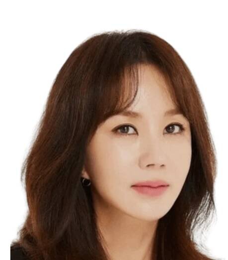 Uhm Jung Hwa - Asian World