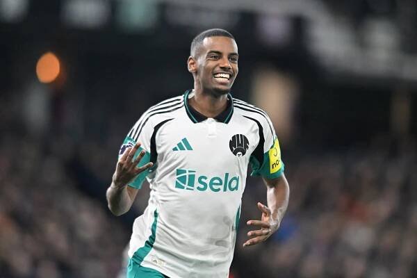 Alexander Isak of Newcastle United celebrates scoring a goal.