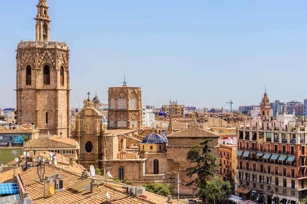 Valencia Travel Guides