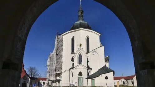 Skvost zapsaný na seznam UNESCO má nový kabát. Obnova kostela na Zelené hoře se blíží do finále - Seznam Zprávy