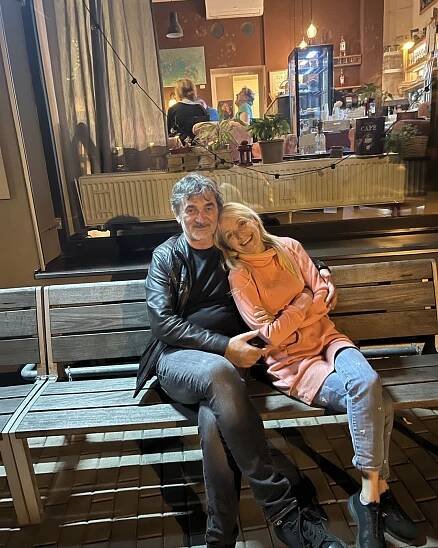 Veronika Žilková září jako sluníčko. Tady začal restart dvou seniorů, pochlubila se místem, kde poznala svého Josefa