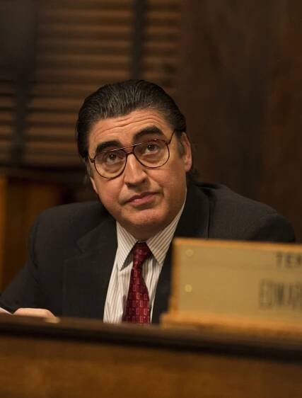 Najděte mi hrdinu - Epizoda 1 - Z filmu - Alfred Molina