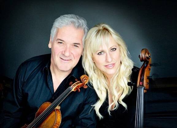 Houslista Pinchas Zukerman se vrací po dvou letech do Prahy