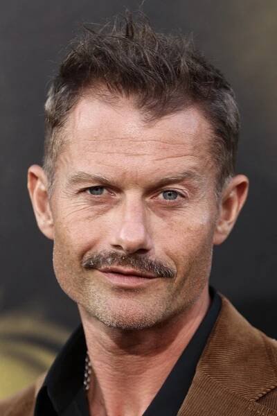 James Badge Dale herec