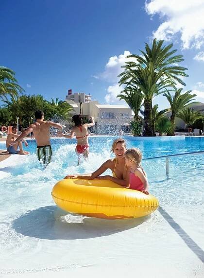 RIU OLIVA BEACH RESORT | Corralejo | CanariaTravel 