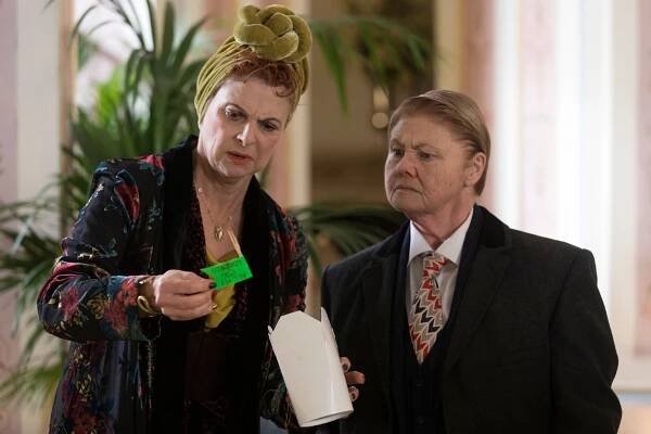 Vraždy ve Stratfordu - Nothing Will Come of Nothing - Z filmu - Gillian Bevan, Annette Badland