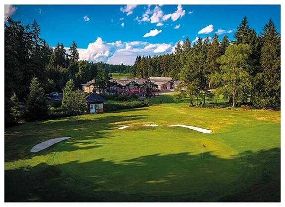 Nástěnný kalendář 2022 Golf | AAApapir.cz 