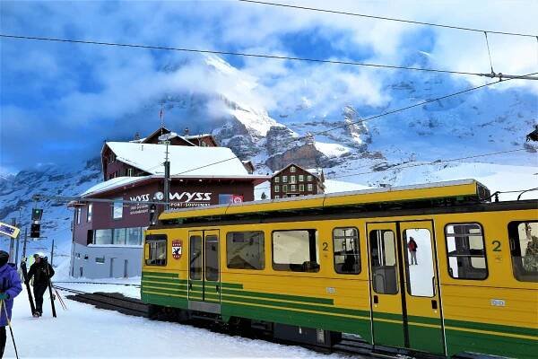 Top of Europe: Interlaken & das Jungfraujoch | Cohoba