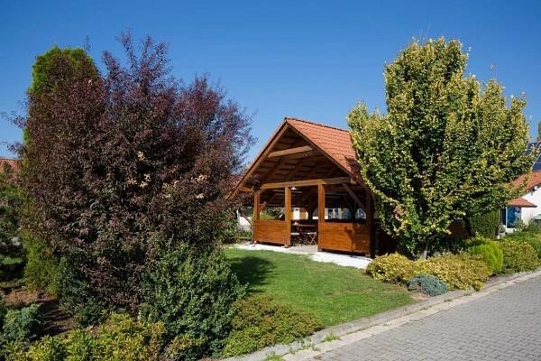 Letní zahrádka | Hotel Kobero