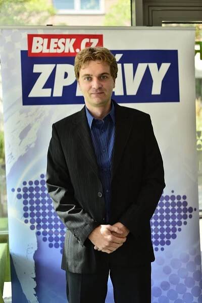 Lídři v Hradci o „prokleté“ zakázce za miliardu: Co bude po razii s nemocnicí?