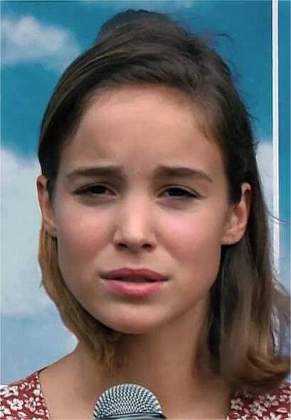 Alba Baptista