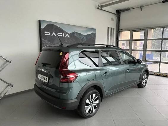 Pyramida Průhonice - Dacia Jogger Expression Eco-G 100 5 míst