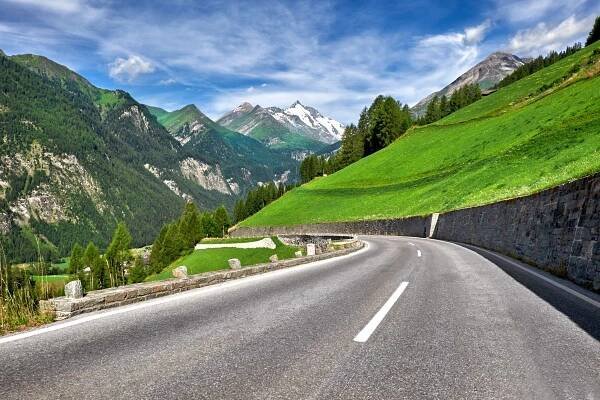 Vysokohorská silnice Grossglockner Hochalpenstrasse - Pruvodce Rakouskem
