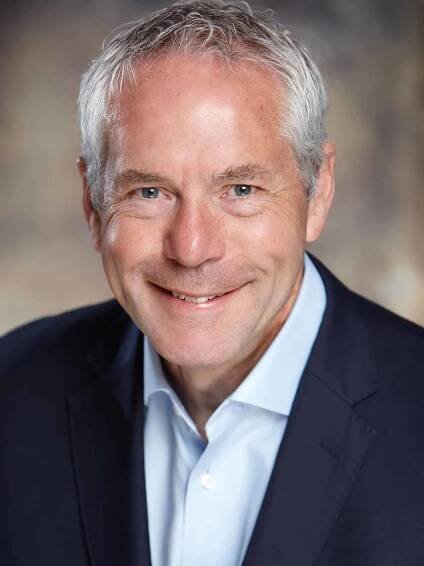 headshots-for-business-actors-social-media