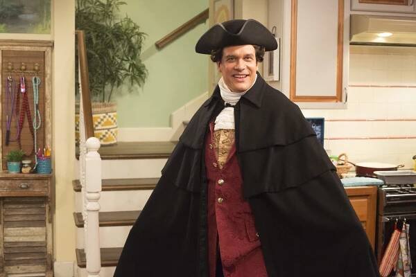Americká manželka - Insta-přátelé - Z filmu - Diedrich Bader