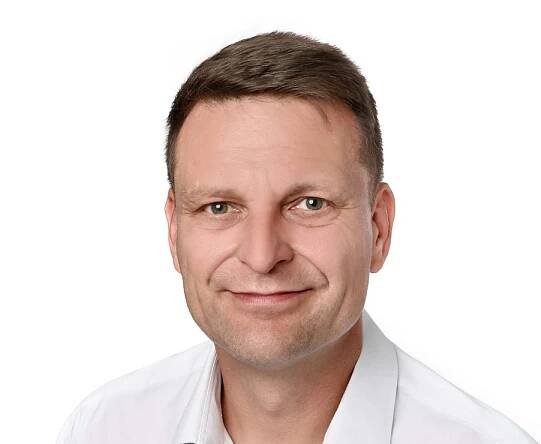 Zákon o digitální ekonomice přináší klíčové změny, říká poslanec Marek Novák - Svět průmyslu