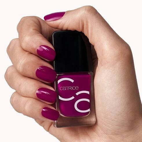 Lak na nehty CATRICE ICONAILS