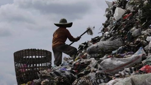 Deal on EU trash export ban hailed as end of 'waste colonialism'
