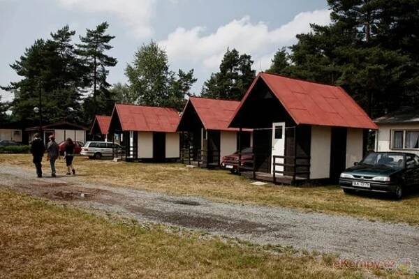Nejlepší kempy Máchovo jezero | eKempy.cz > autokempy, apartmány, bungalovy, mobilní domy, chatky, ubytování v ČR