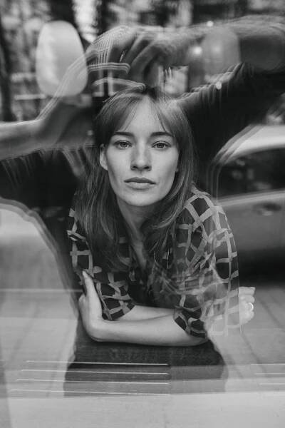 Valerie Huber - NILS SCHWARZ PHOTOGRAPHY