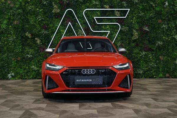 Audi RS6 Avant Exclusive B&O M