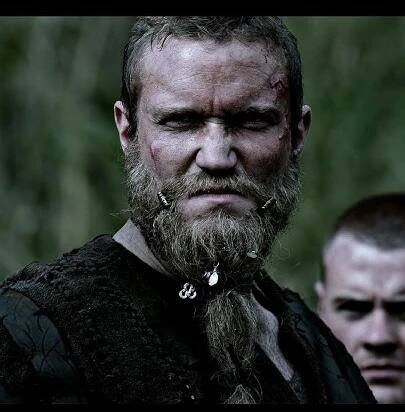 Ragnar and the English army clash for the first time. #show #clips #foryou