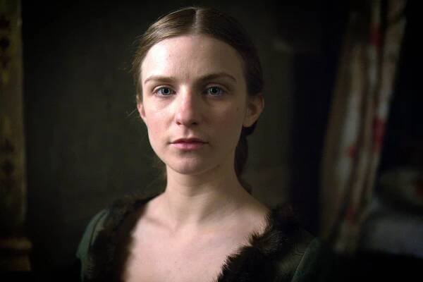 Bílá královna - Láska a smrt - Promo - Faye Marsay